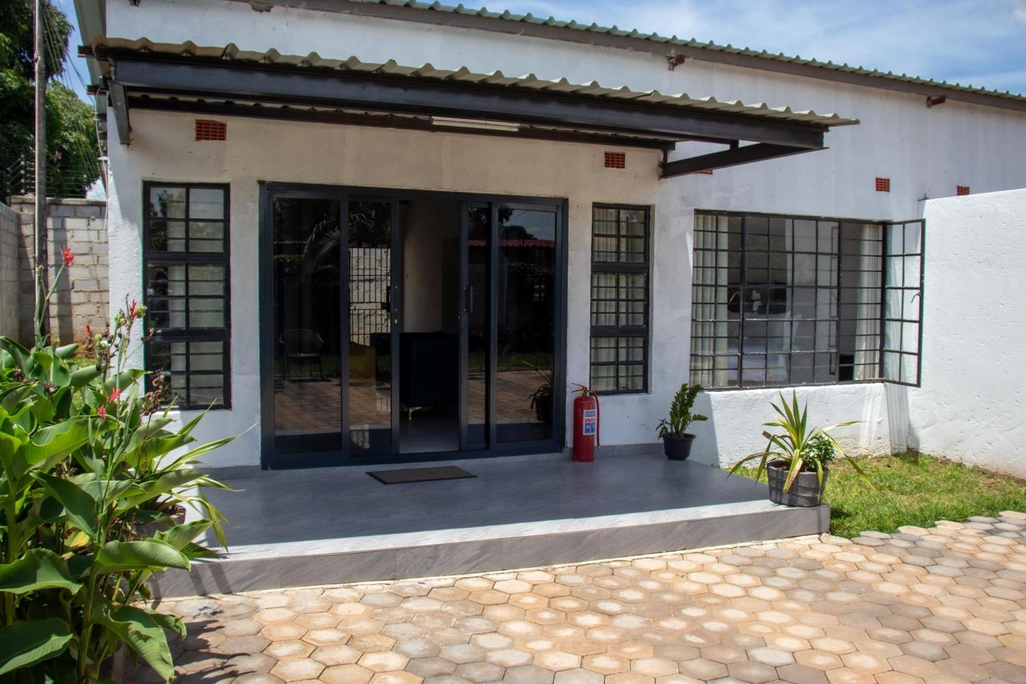 Lowin Suites-One-Bed Apartments Lusaka Exteriör bild